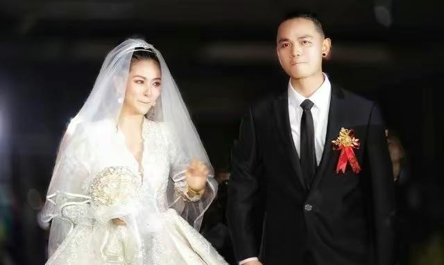 毕夏丧夫后首露面 因开演唱会再次遭遇网暴（2023毕夏再次遭遇网暴）